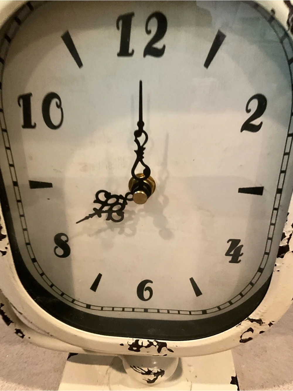 Cream Distressed Vintage-Style Table Clock - Home Wall Decor